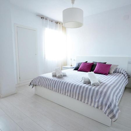 Modern Apartment In Valencia Exterior foto