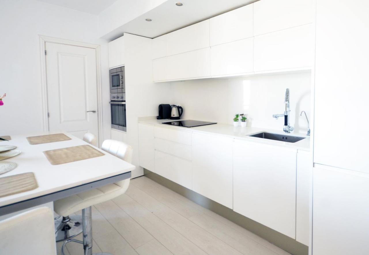 Modern Apartment In Valencia Exterior foto