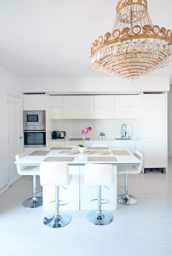 Modern Apartment In Valencia Exterior foto